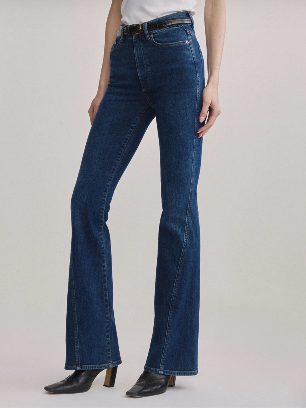 1961 Classic High-Rise Dark Blue Flared Jeans Split Hem